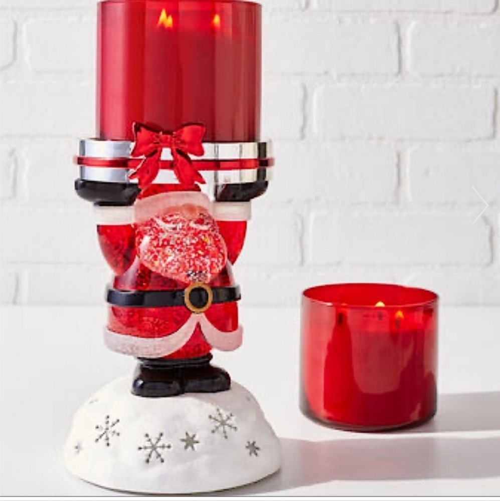 Bath & Body Works Christmas Santa Water Globe 3-Wick Light Up Candle Hol…
